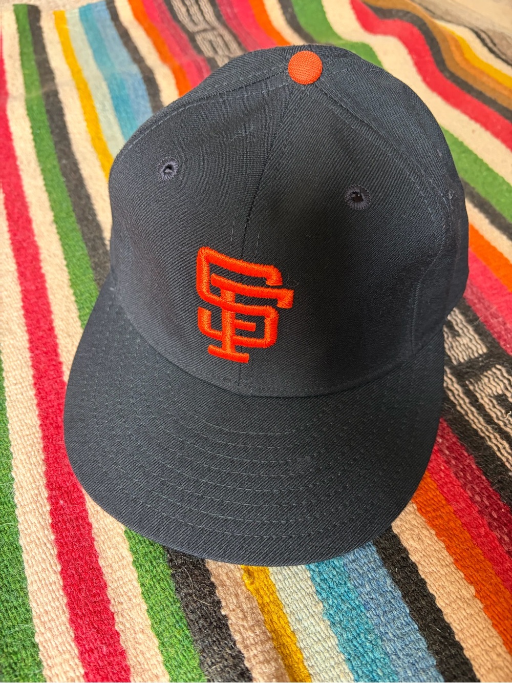 Authentic Vintage 1990’s New Era San Francisco Giants Fitted Baseball Cap